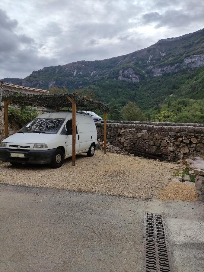 Chambre Atypique : La Grotte Bez-et-Esparon Luaran gambar